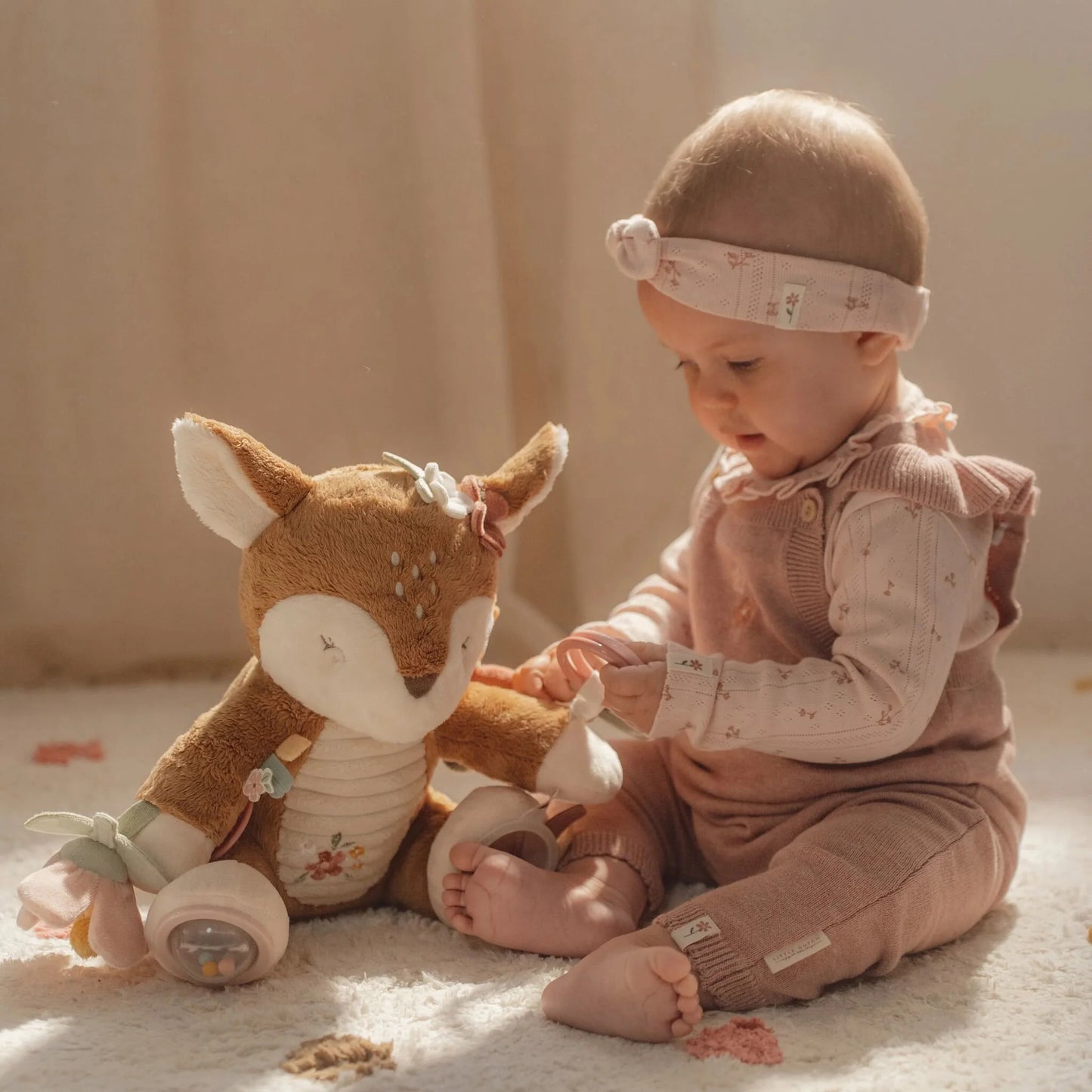 Peluche d’activités Little Dutch – Poule, Oie ou Lapin