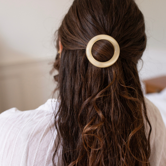 Barrette Ronde BACHCA – Ivoire
