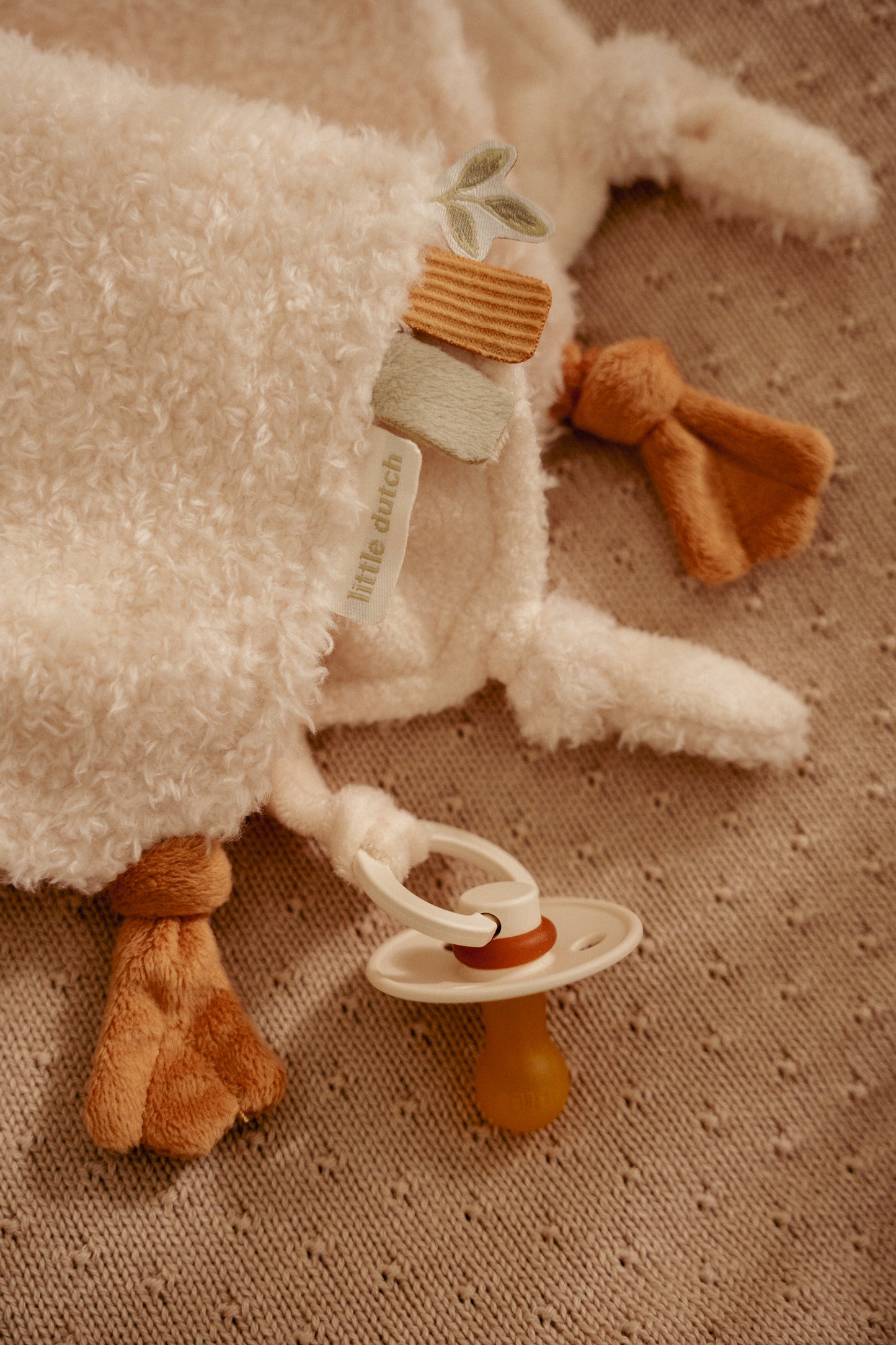 Doudou Oie plat