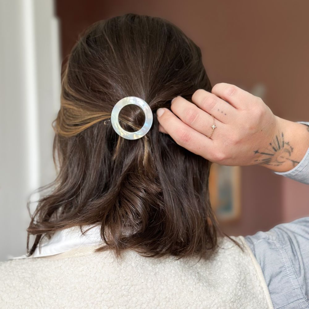 Barrette Ronde BACHCA – Nacre
