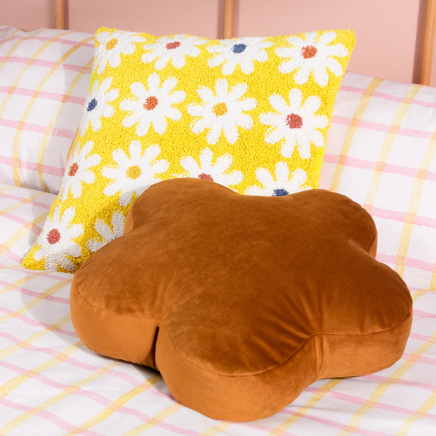 Coussin en tricot carré 45x45cm - Pâquerettes