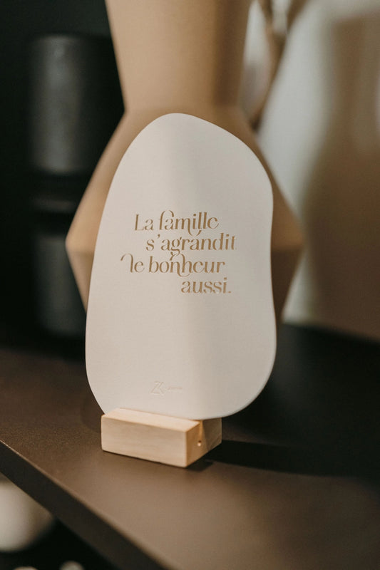 Carte Postale - La Famille