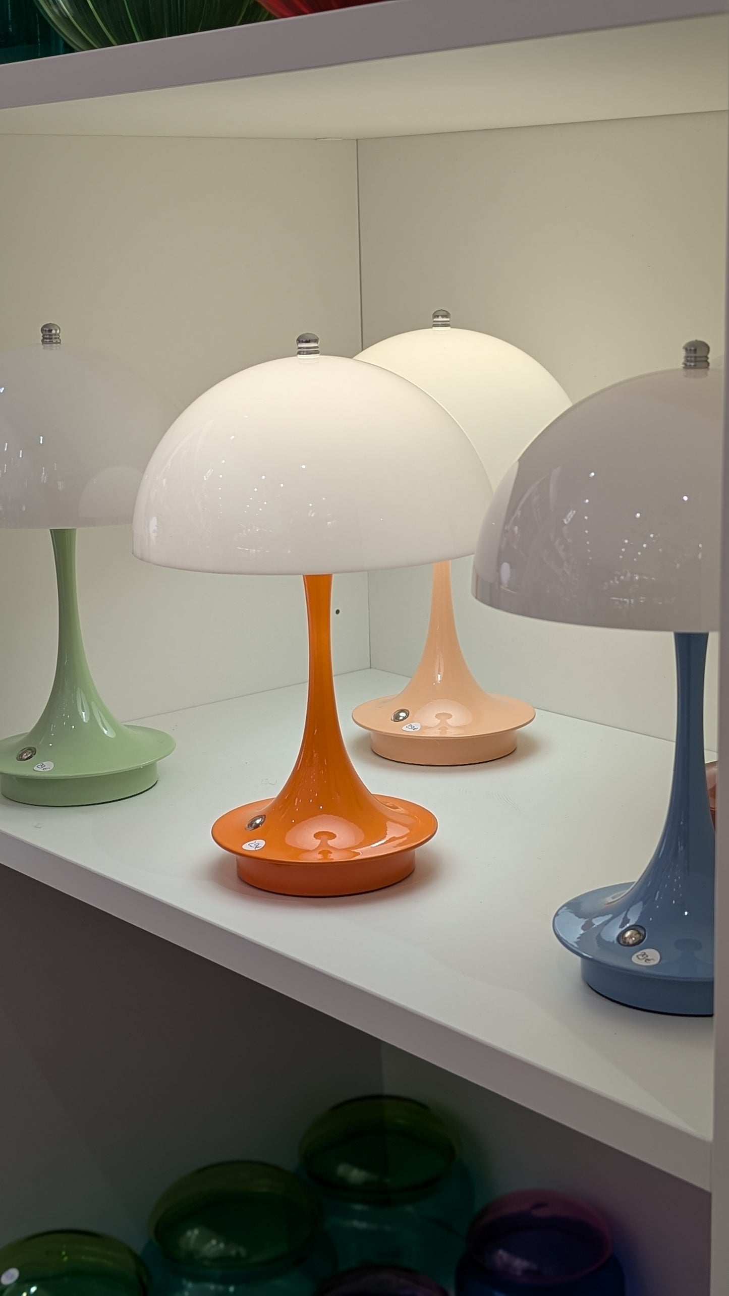 Lampe style année 60 - Rose