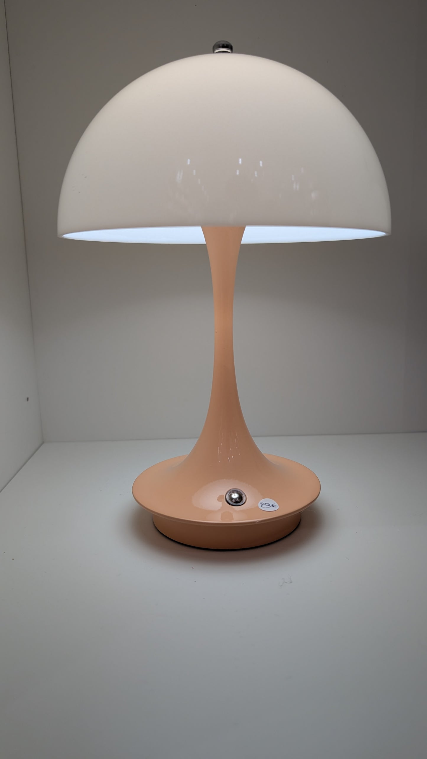 Lampe style année 60 - Rose