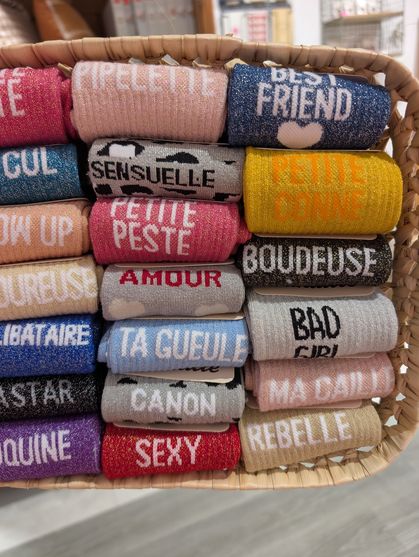 Chaussettes à paillettes – le petit cadeau qui fait sourire