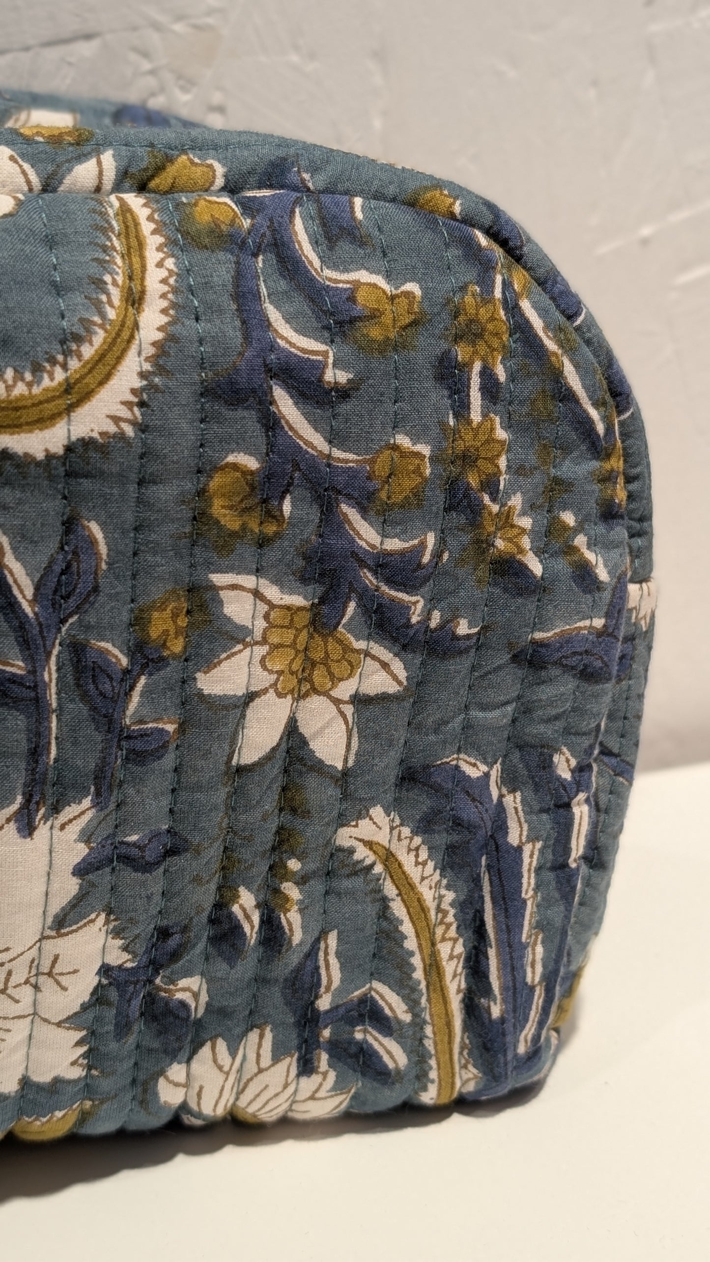 Trousse Matelassée Toilette - Bleu